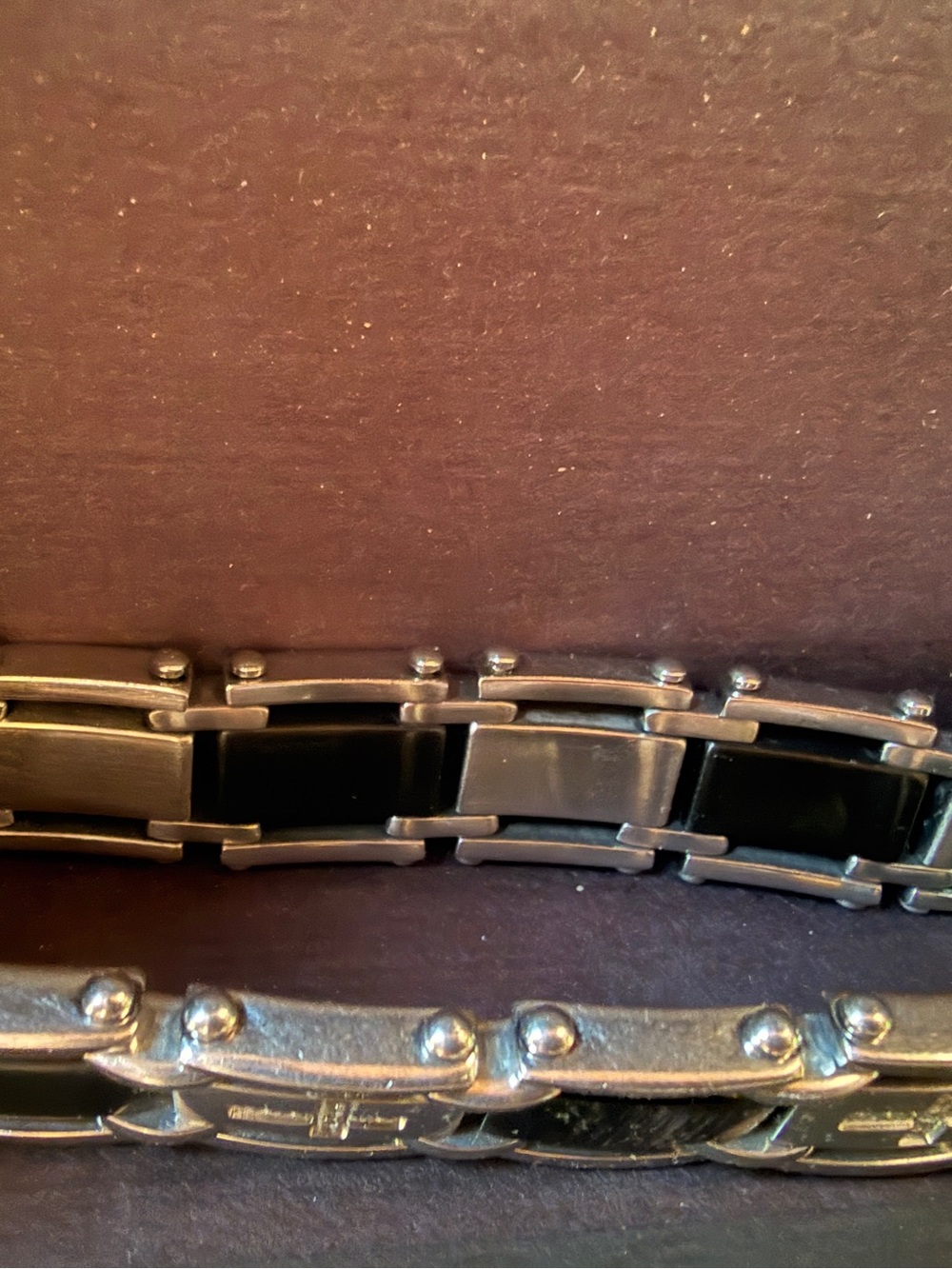 VTG Cross Link Bracelet in Black and Silver Stainless Steel Diamond - Picture 10 of 17